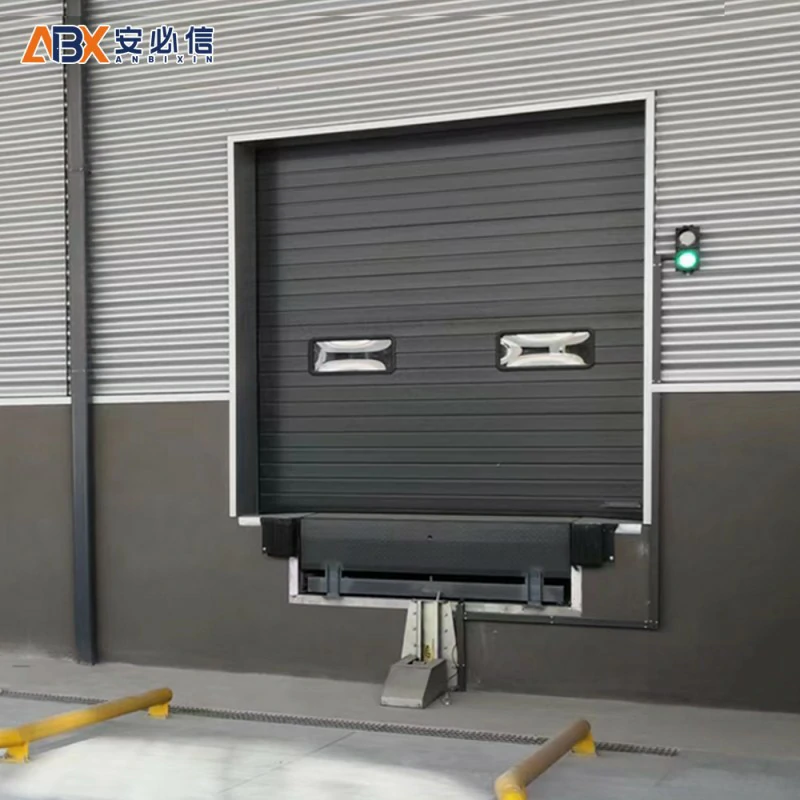 青岛铝板提升门